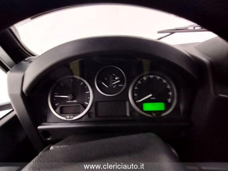 Land Rover Defender 110 2.4 TD4 Station Wagon E N1