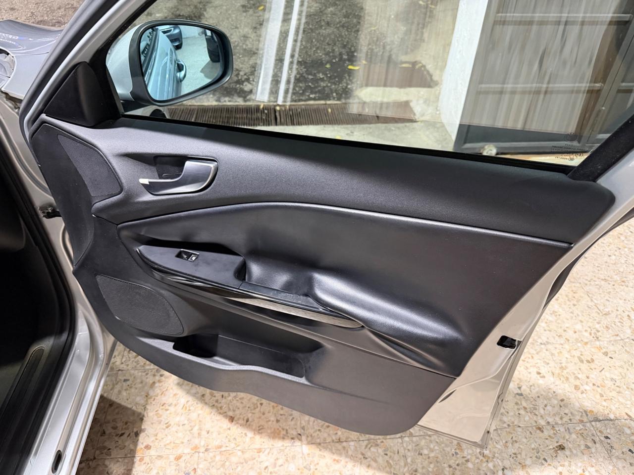 Alfa Romeo Giulietta 2.0 JTDm-2 140 CV