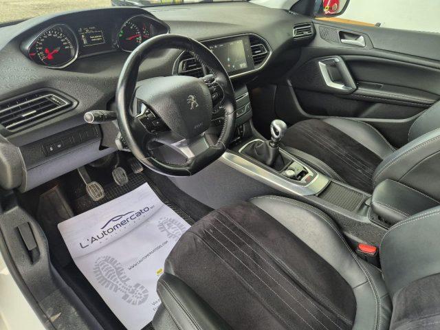 PEUGEOT 308 BlueHDi 120 S&S Allure