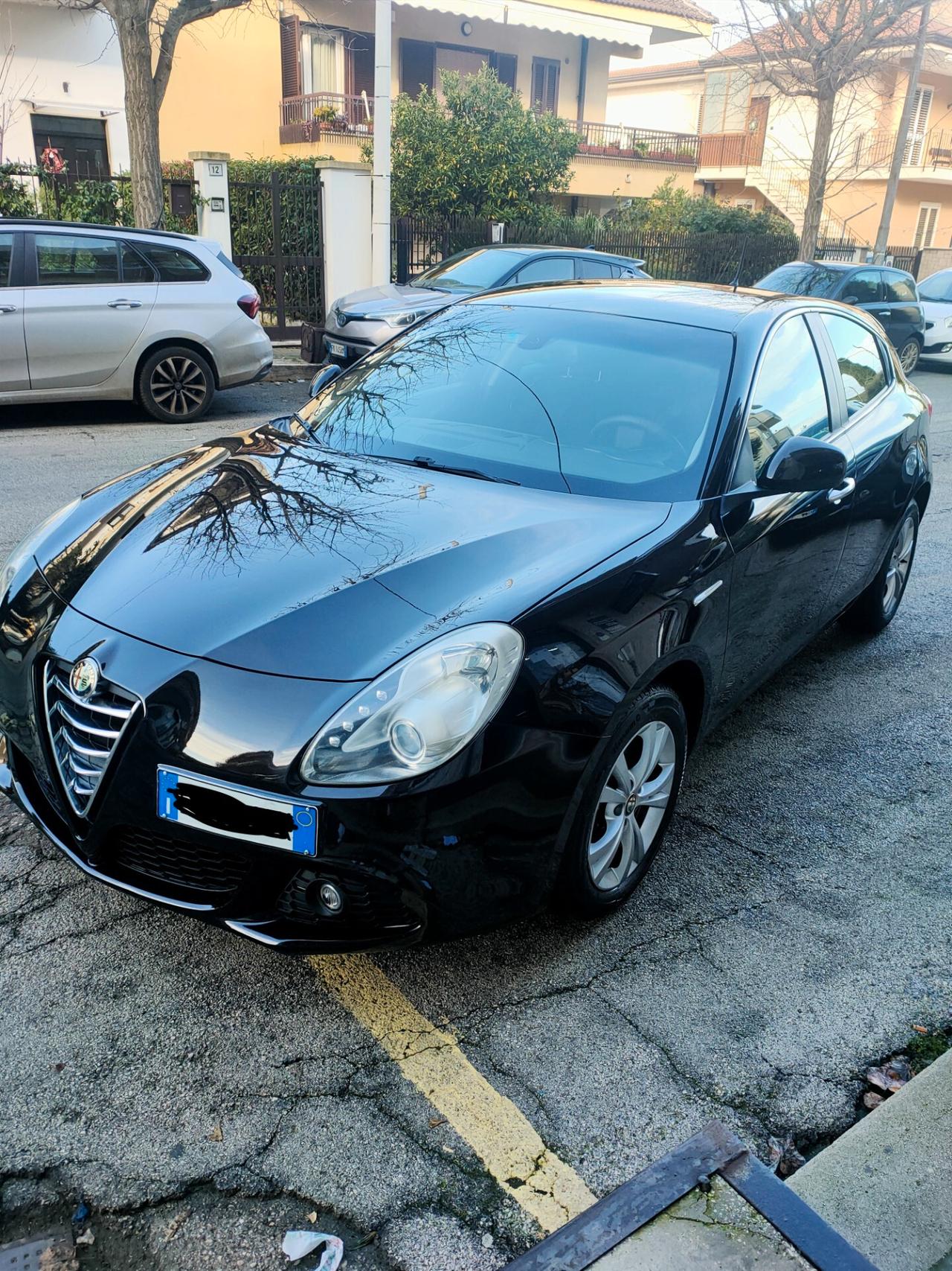 Alfa Romeo Giulietta 1.6 JTDm-2 105 CV Distinctive