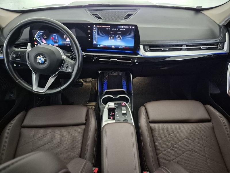BMW X1 U11 sdrive18d X-Line auto