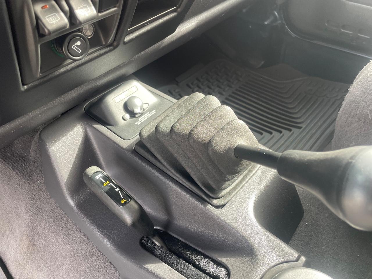 JEEP WRANGLER 2.5 cat Connection