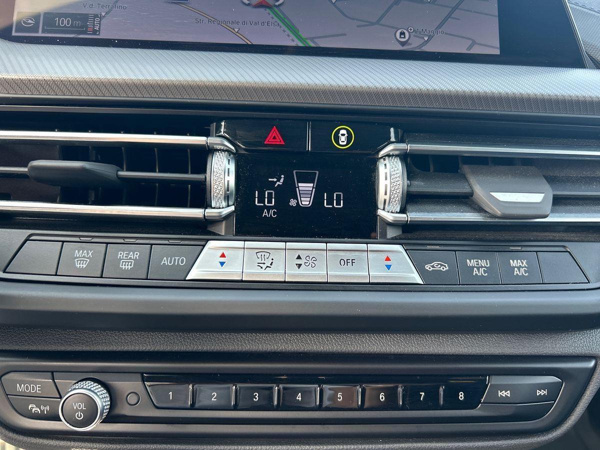 BMW Serie 1 F40 - 118d Advantage auto