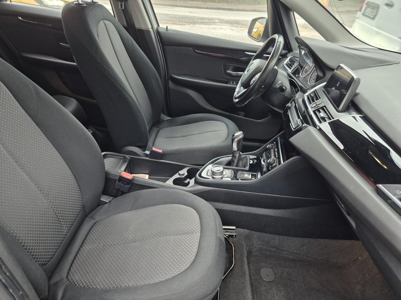 Bmw 216 214d Active Tourer Advantage