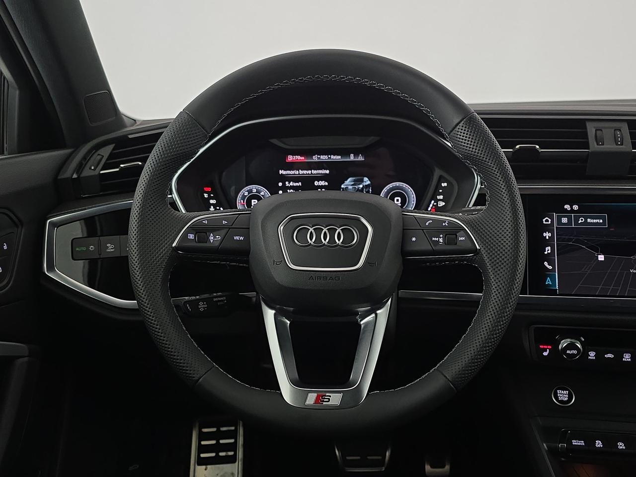Audi Q3 sportback 40 2.0 tdi identity black quattro 193cv s-tronic