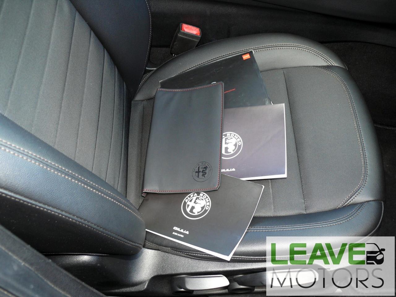 Alfa Romeo Giulia 180 CV AT8 Sport (M1487)