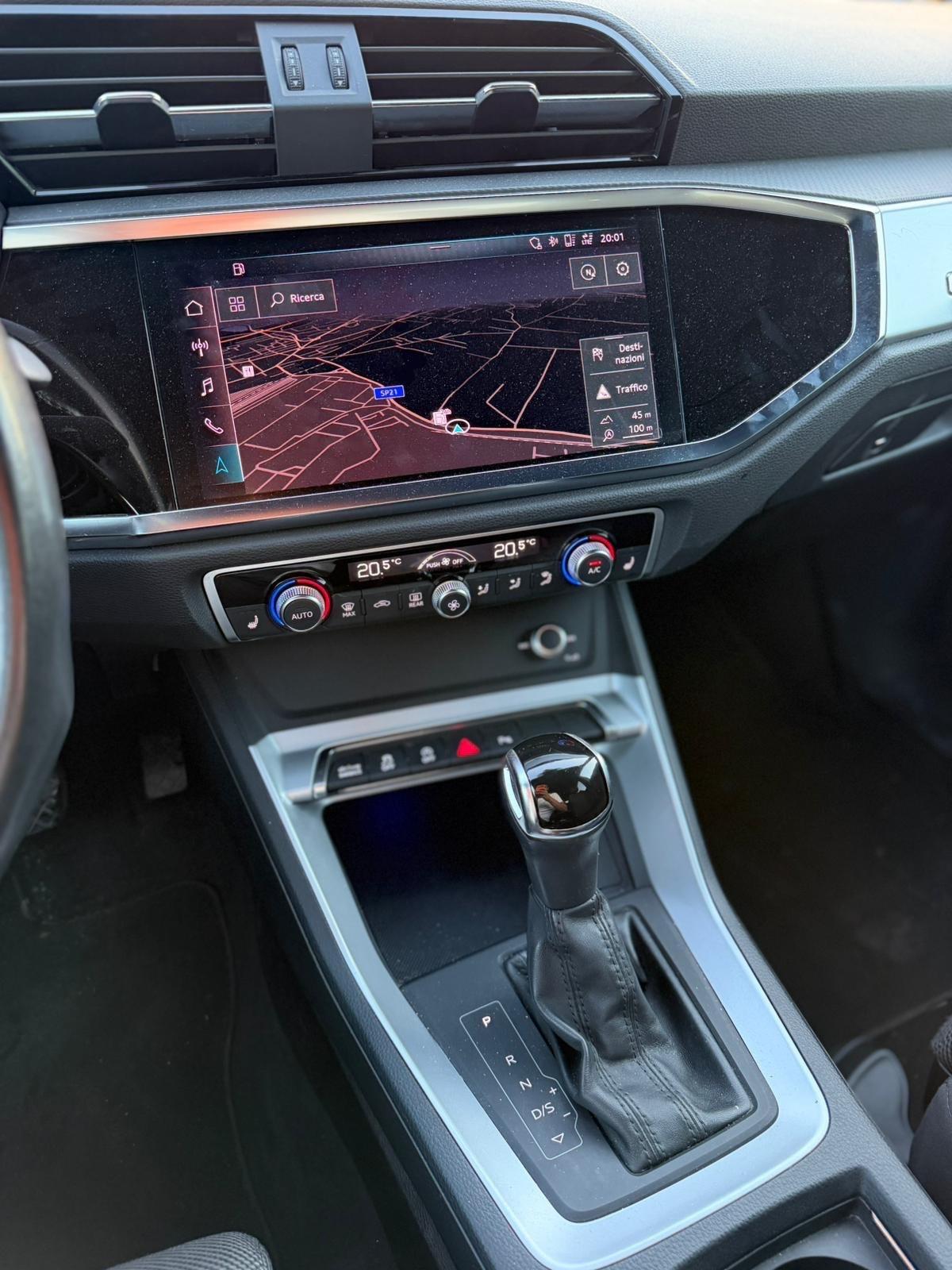 Audi Q3 35 TDI S tronic line edition