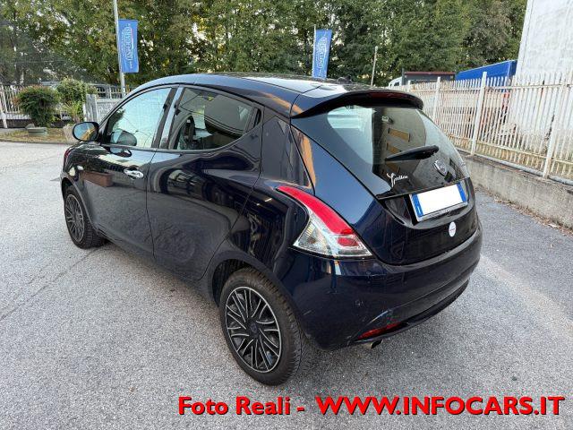 LANCIA Ypsilon Hybrid 1.0 FireFly Ecochic Gold - PROMO