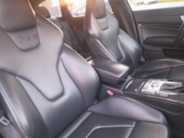 AUDI RS 6 5.0 V10 qu. Avant tip.