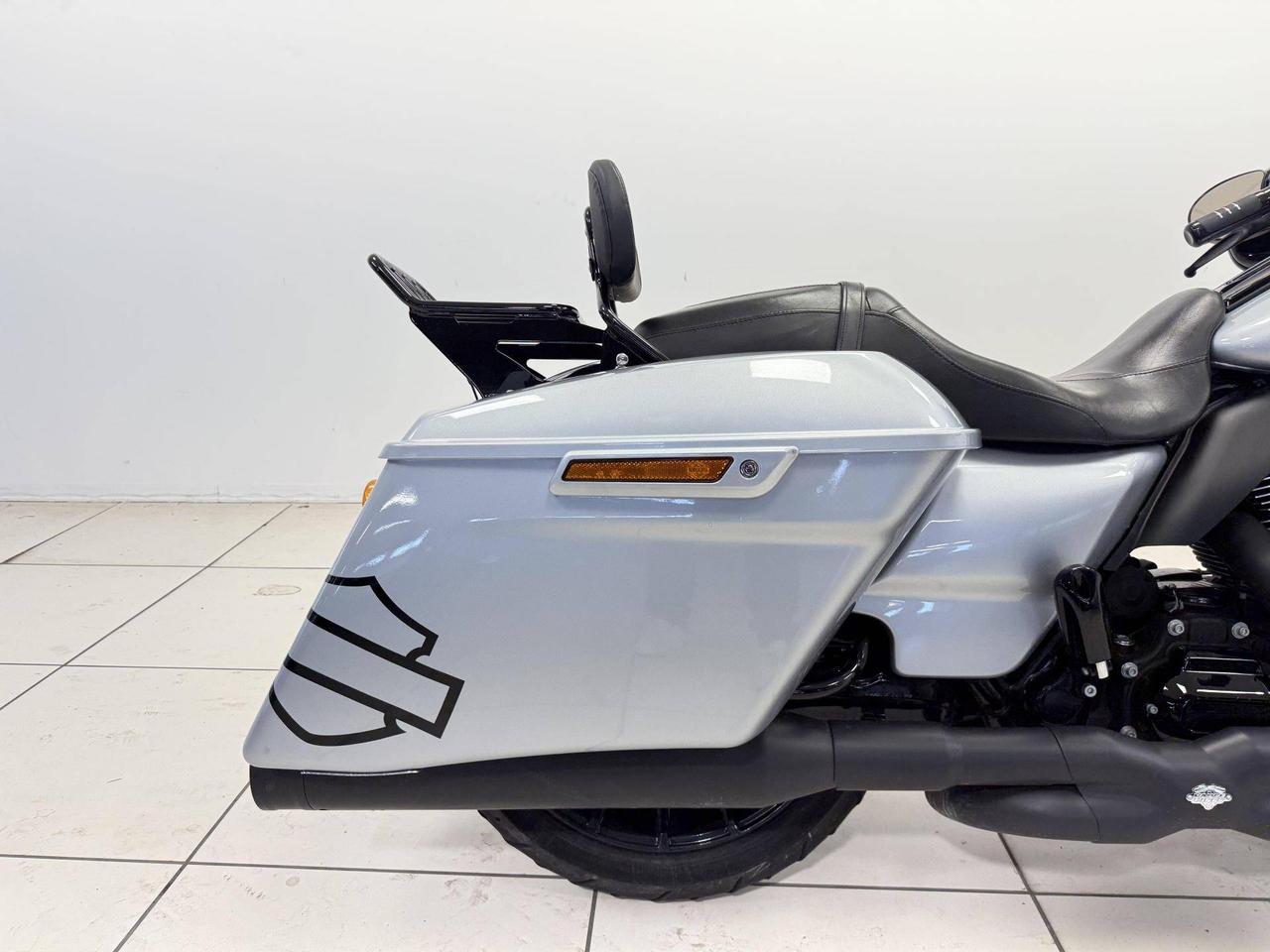 HARLEY DAVIDSON Street Glide 114 1868 Street Glide 114 Special