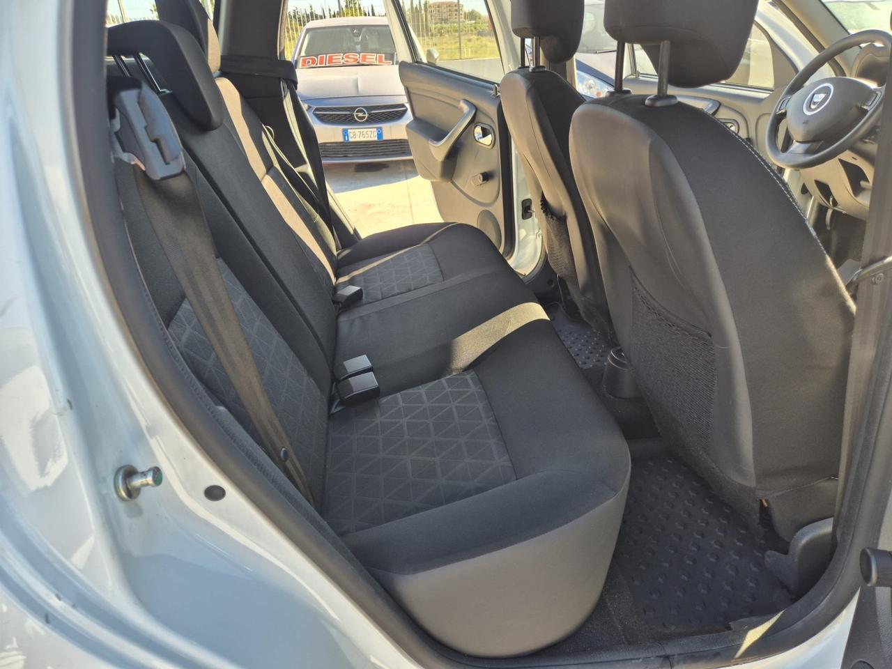 Dacia Duster 1.5 dCi 110CV 4x2 LAUREATE