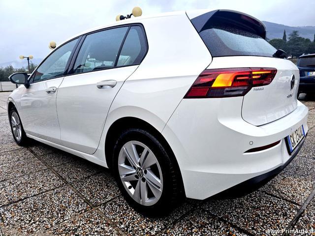 VOLKSWAGEN Golf 1.5 TGI DSG Life