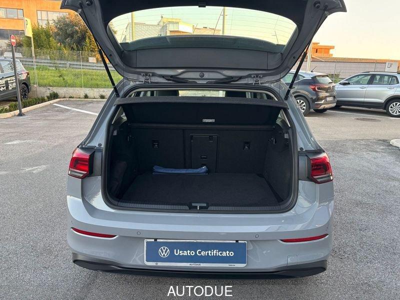 Volkswagen Golf VIII 2020 1.0 tsi evo Life 110cv
