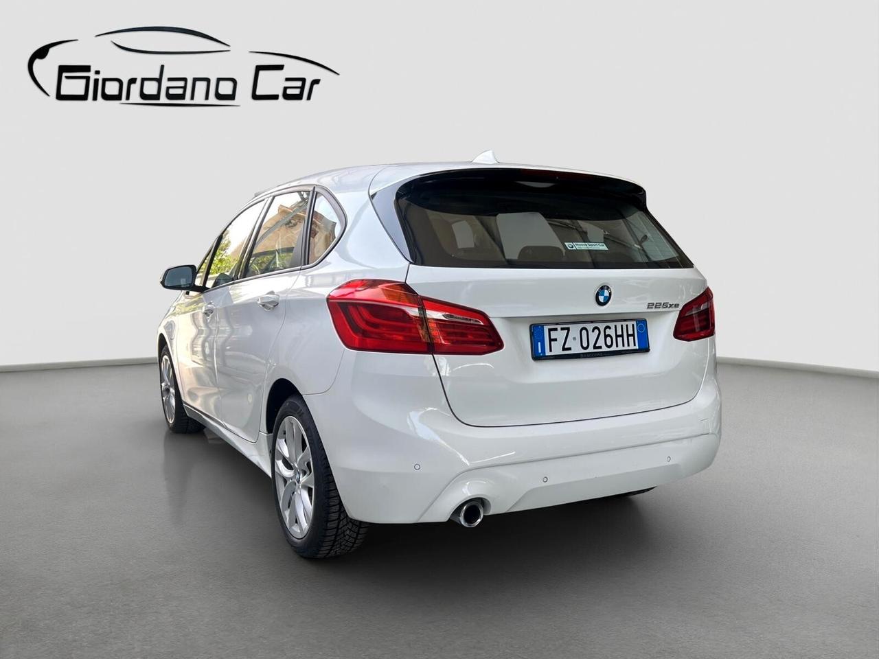 Bmw 2er Active Tourer 225xe iPerformance Business aut.