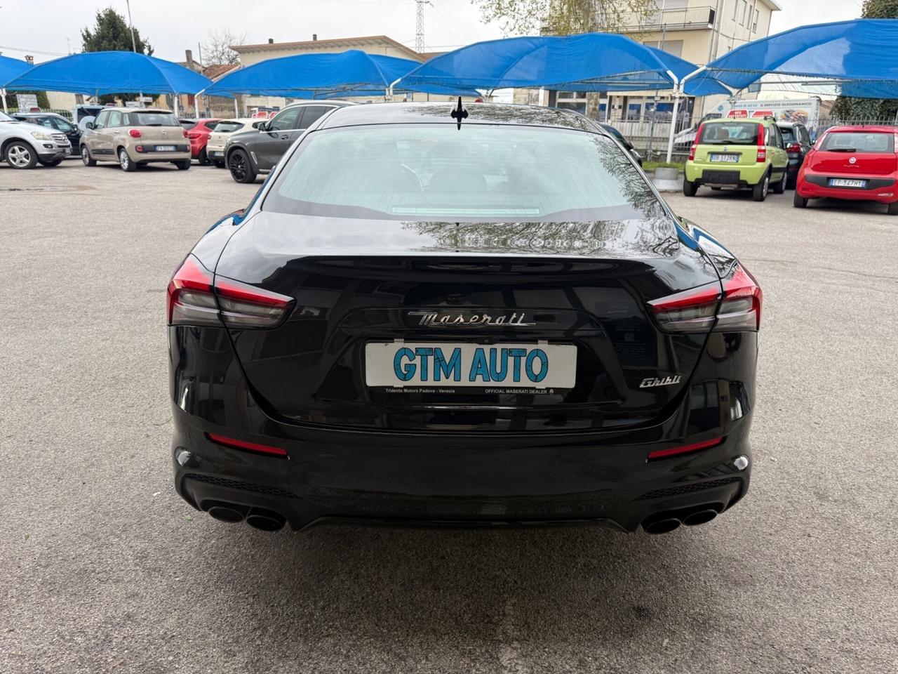 Maserati Ghibli L4 330 CV MHEV Gransport