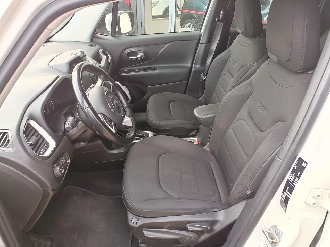 Jeep Renegade 1.6 Mjt DDCT 120 CV Limited