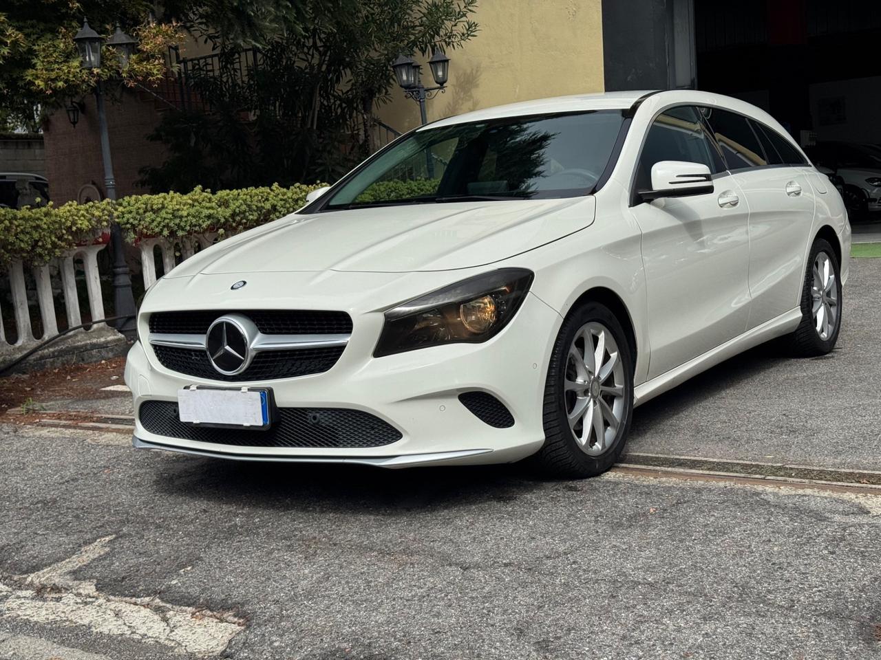 Mercedes-benz CLA 200 d 4Matic Automatic Executive