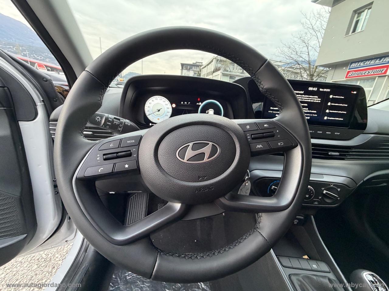 HYUNDAI i20 1.2 MPI MT GPL Connectline LUMEN GREY PEARL