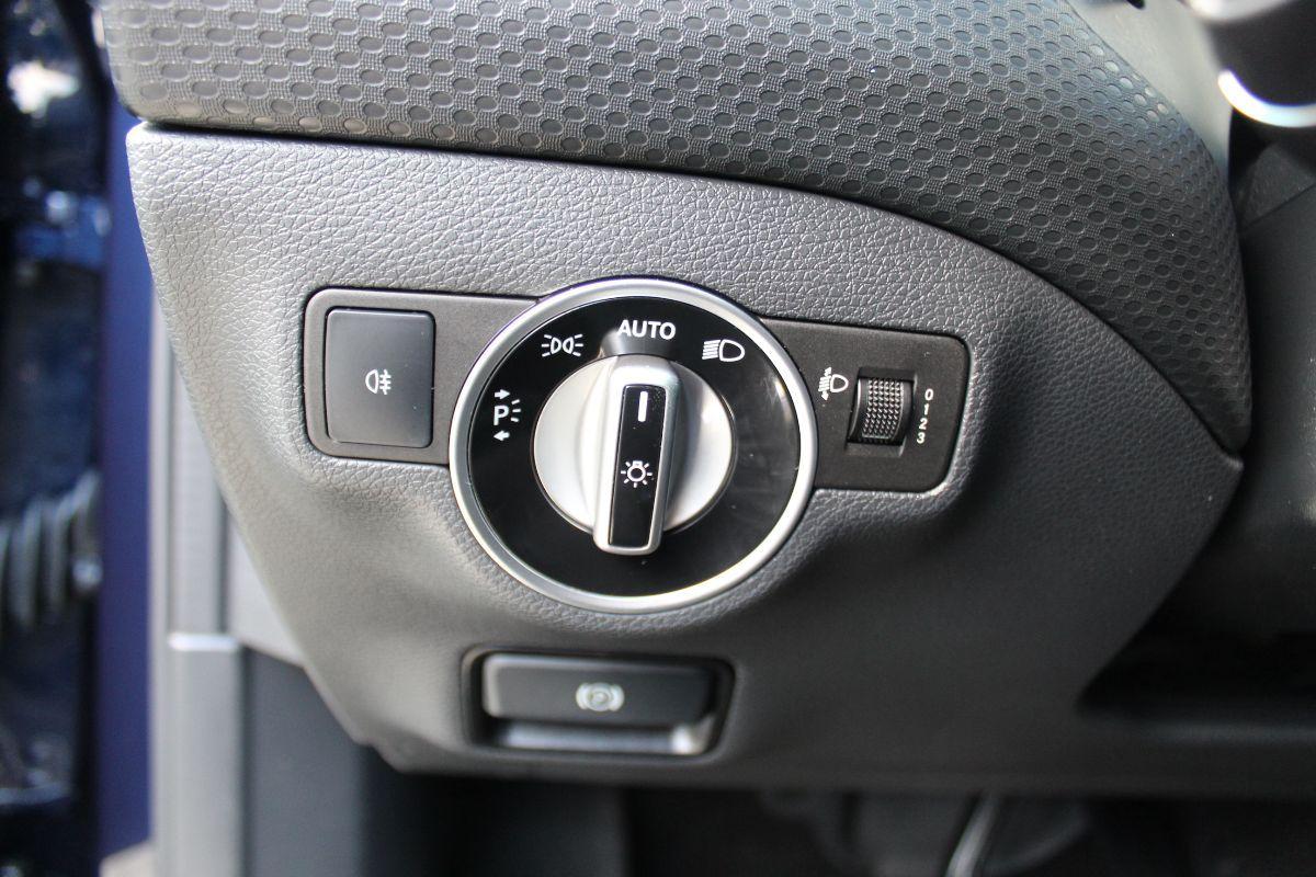 MERCEDES - Classe A - A 160 d Automatic Business