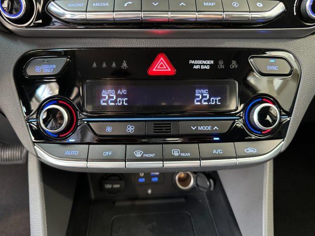 HYUNDAI Ioniq 1.6 Hybrid DCT Style - ACC-Carplay-Camera-Keyless