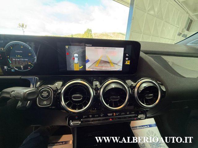 MERCEDES-BENZ GLA 180 d Automatic Premium AMG