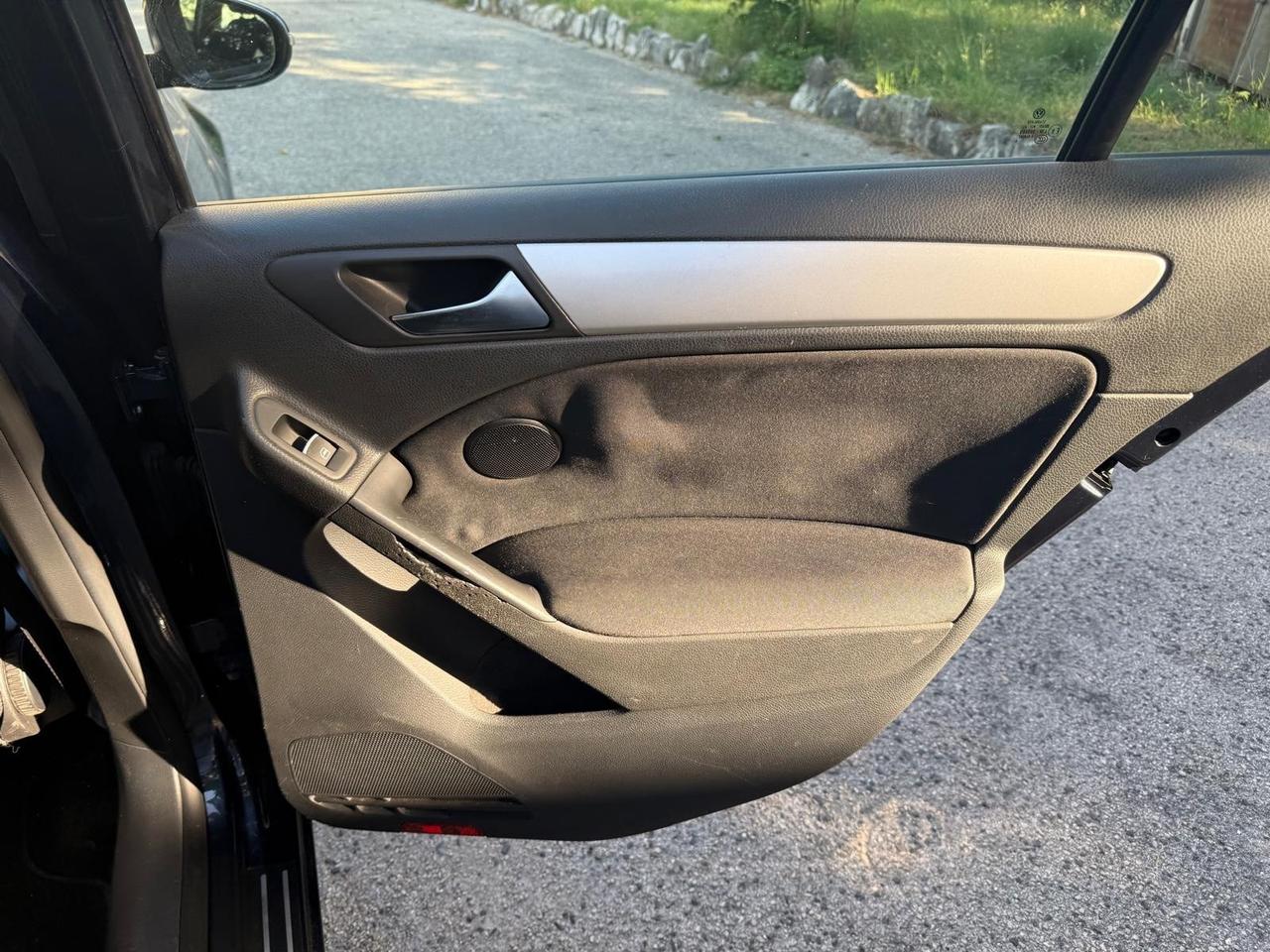 Volkswagen Golf 1.6 TDI DPF 5p. Highline