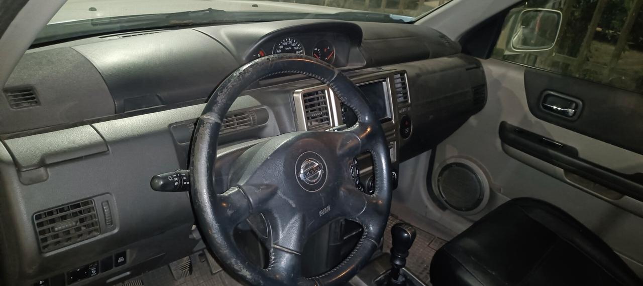 Nissan X-Trail 2.2 dCi Sport