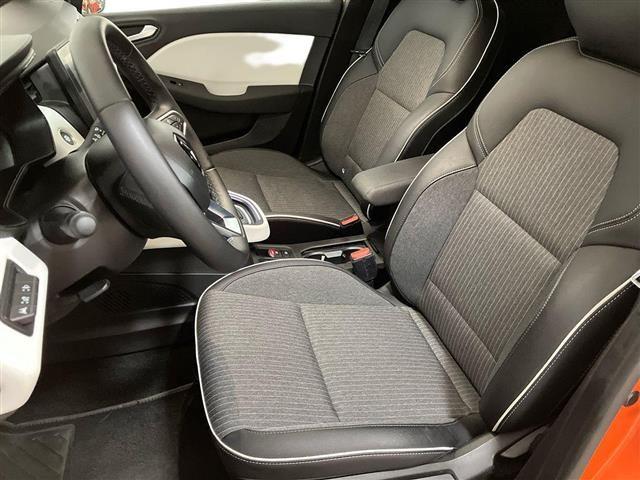 RENAULT Clio 5 Porte 1.6 E-Tech full hybrid 145cv Techno A