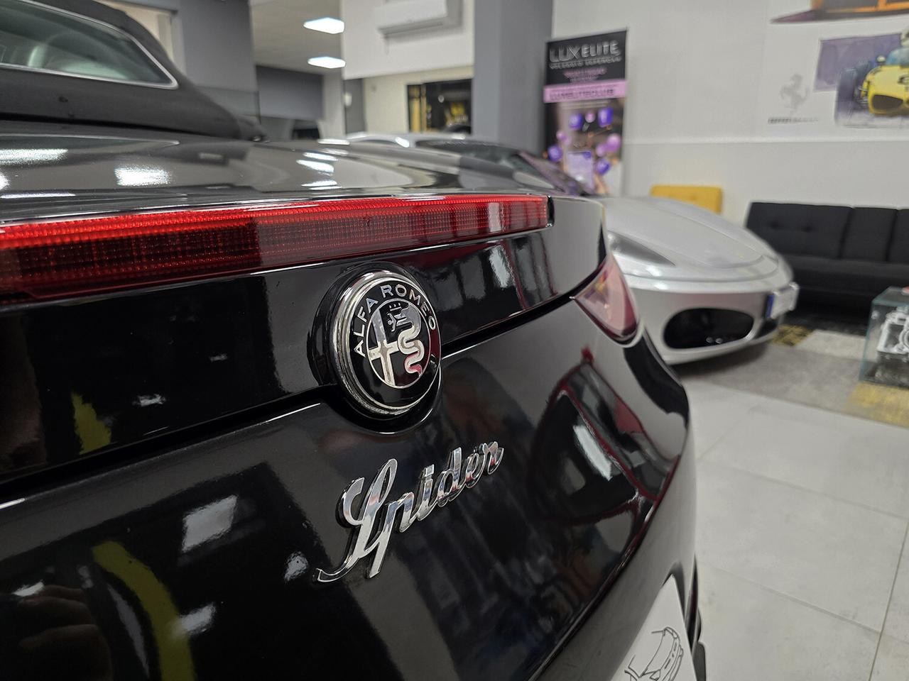 Alfa Romeo Spider 2.4 JTDm 200CV TENUTA DA VERO AMATORE!! GARANZIA 12 MESI!!