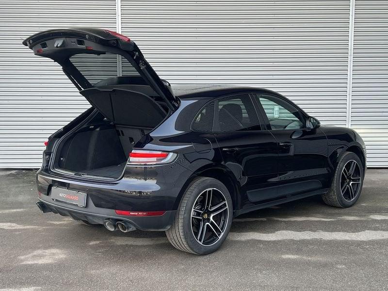 Porsche Macan 2.0 245cv