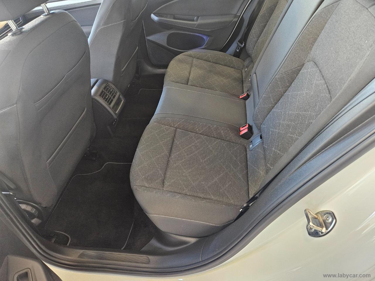 VOLKSWAGEN Golf Variant 2.0 TDI 115 CV SCR Life