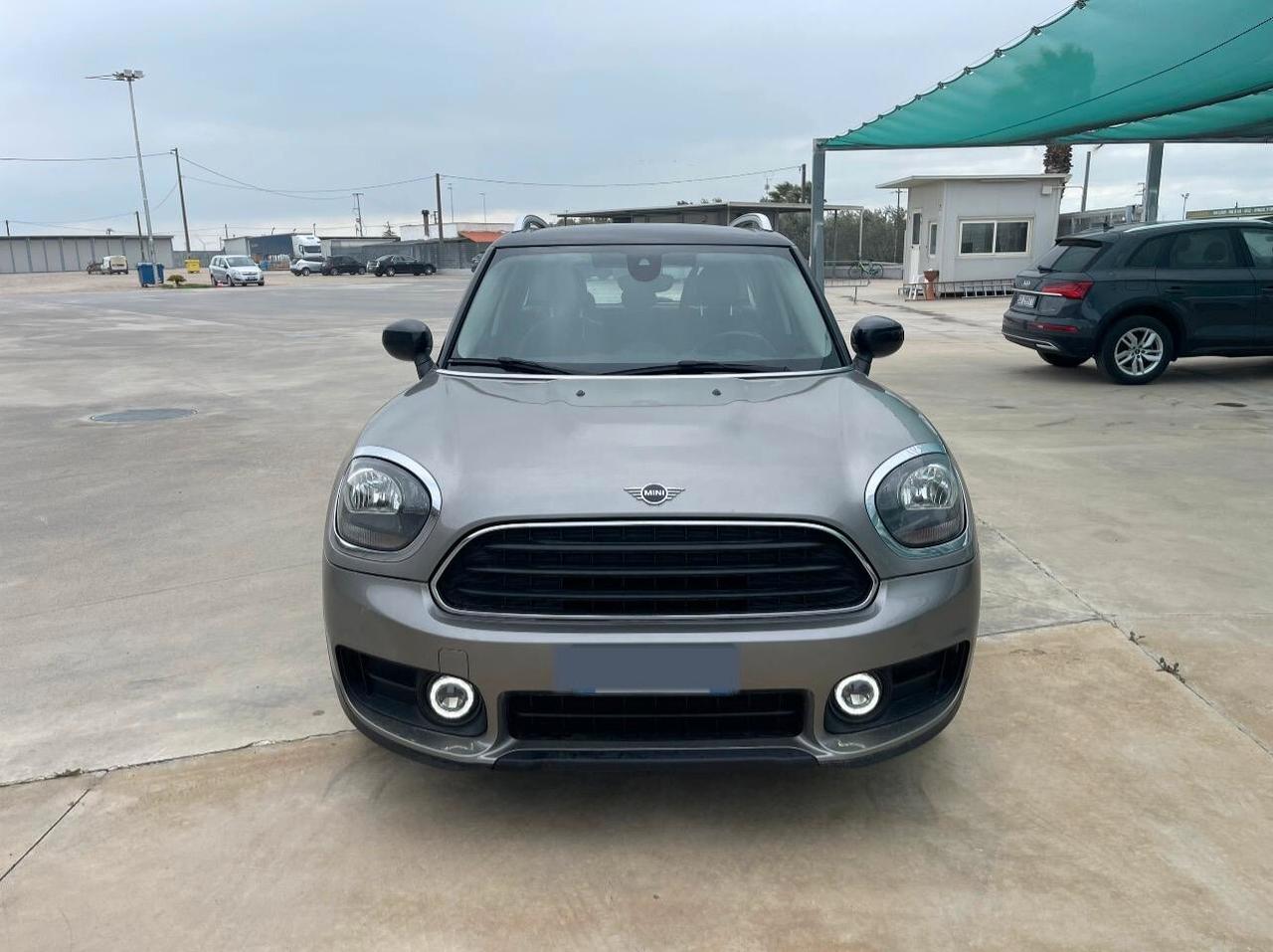 Mini Cooper D Countryman 2.0 Business Automatica