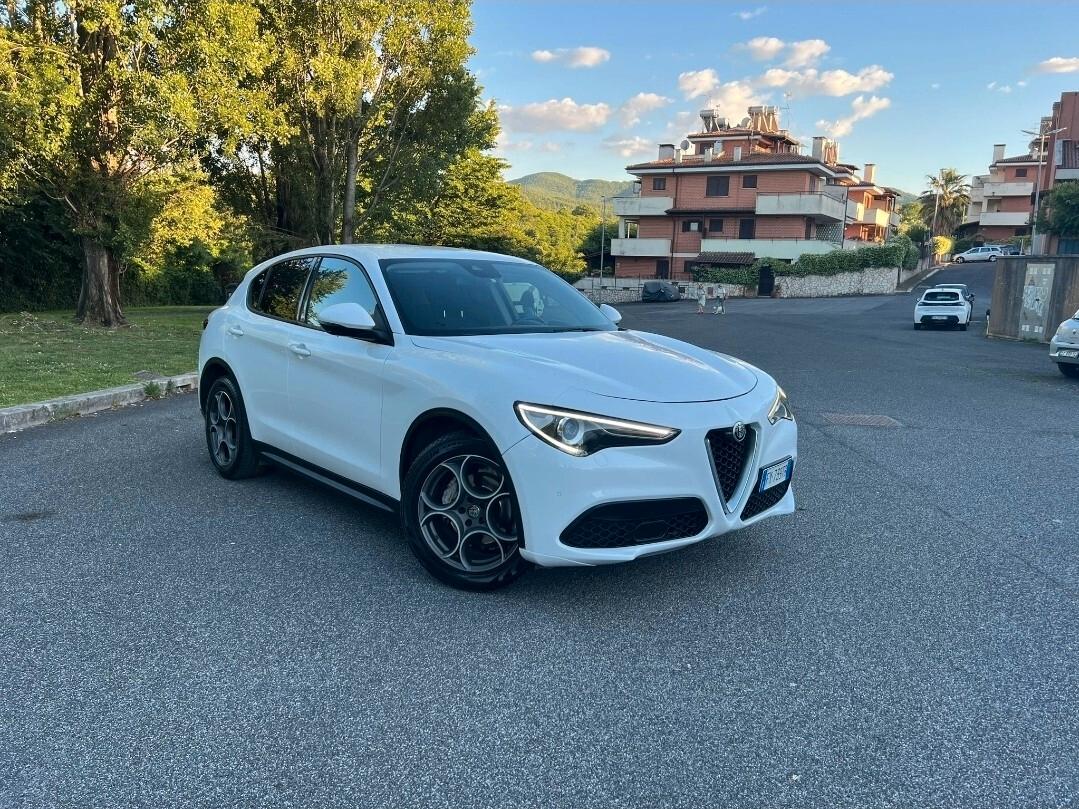 Alfa Romeo Stelvio 2.2 Turbodiesel 160 CV