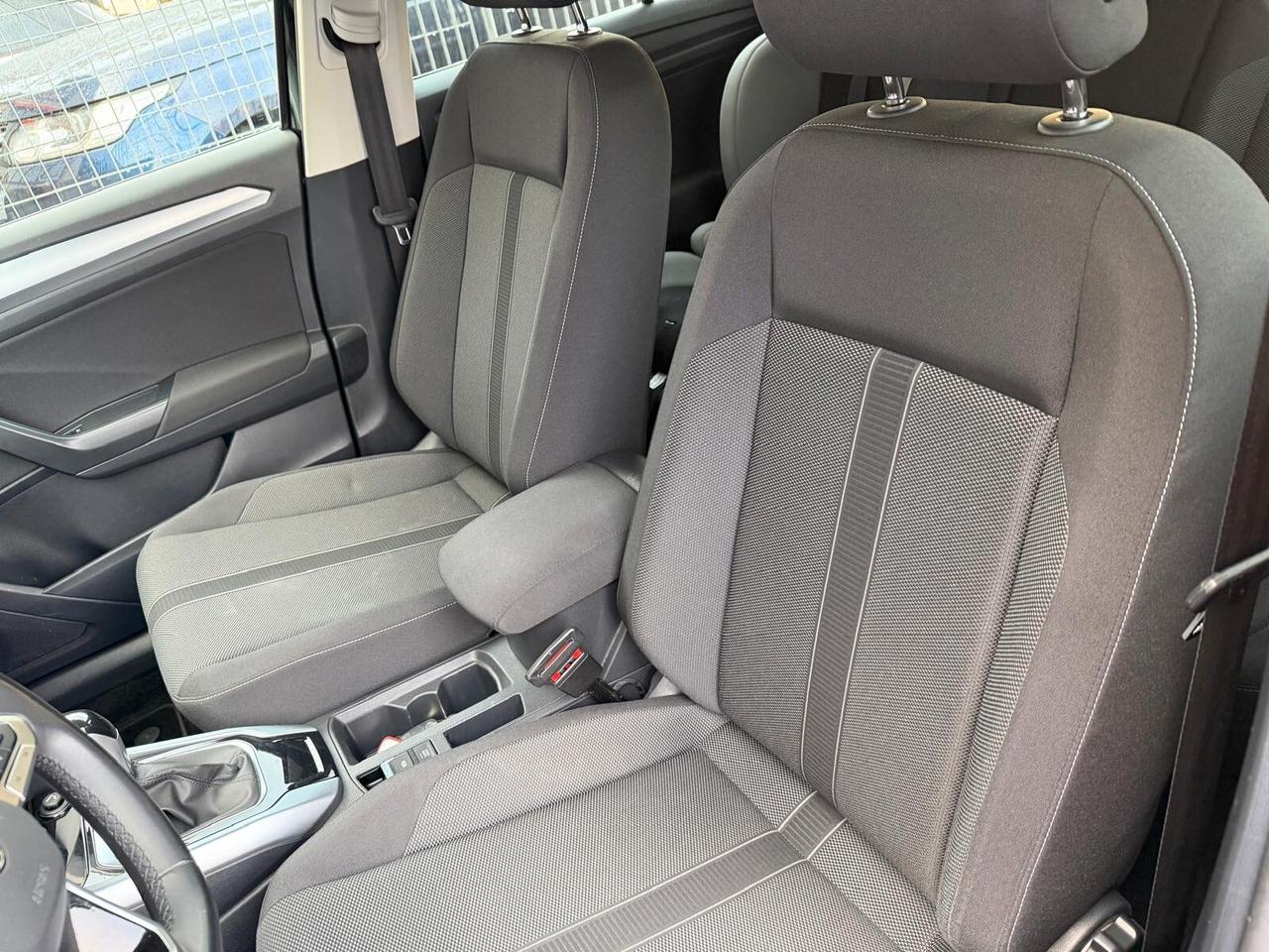 Volkswagen T-Roc 1.5 TSI ACT DSG SPORT