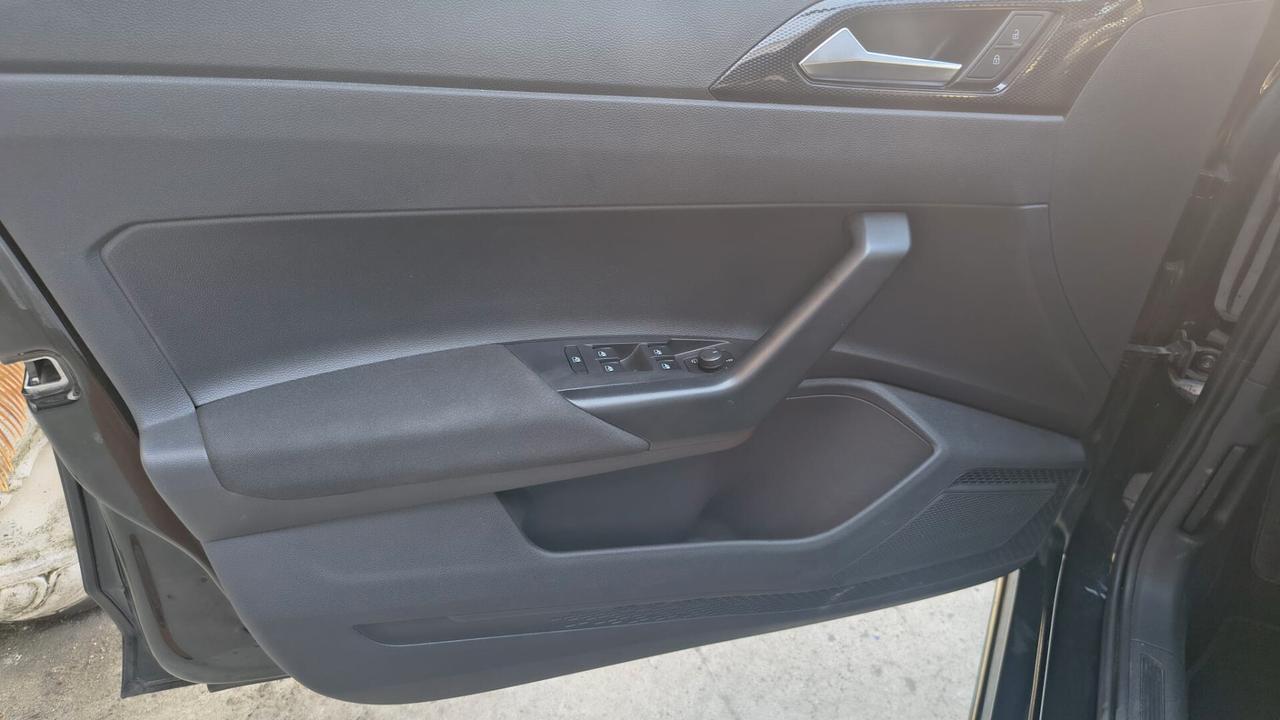Volkswagen Polo 1.0 TSI DSG Life