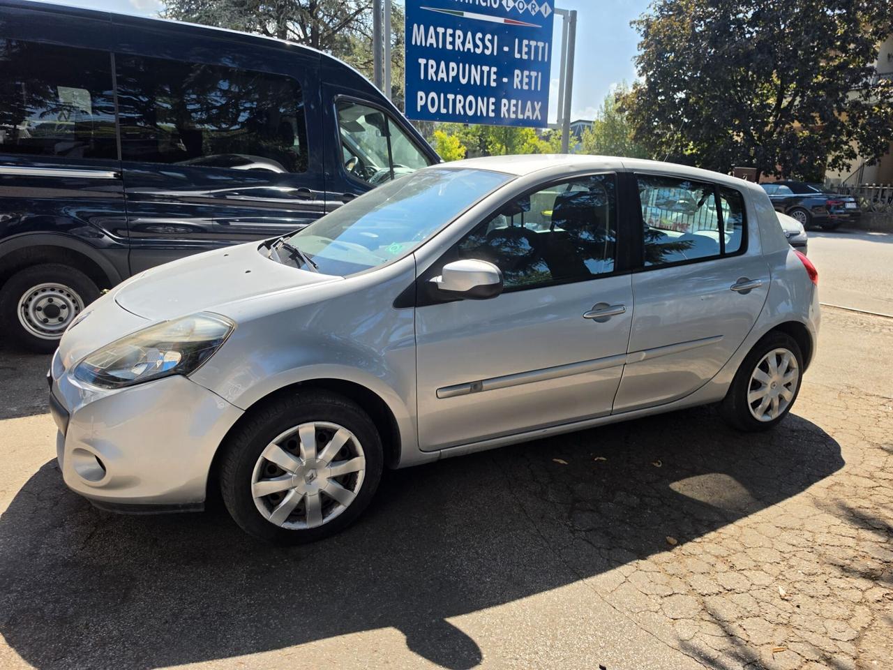 Renault Clio 1.2 16V 5 porte GPL Dynamique rate da 99,00