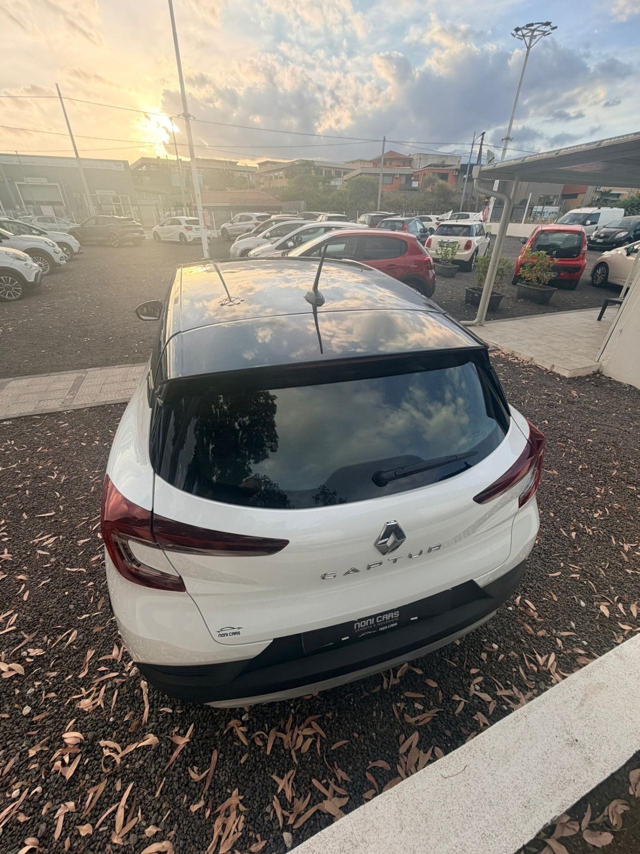 Renault Captur Blue dCi 115 CV EDC Zen