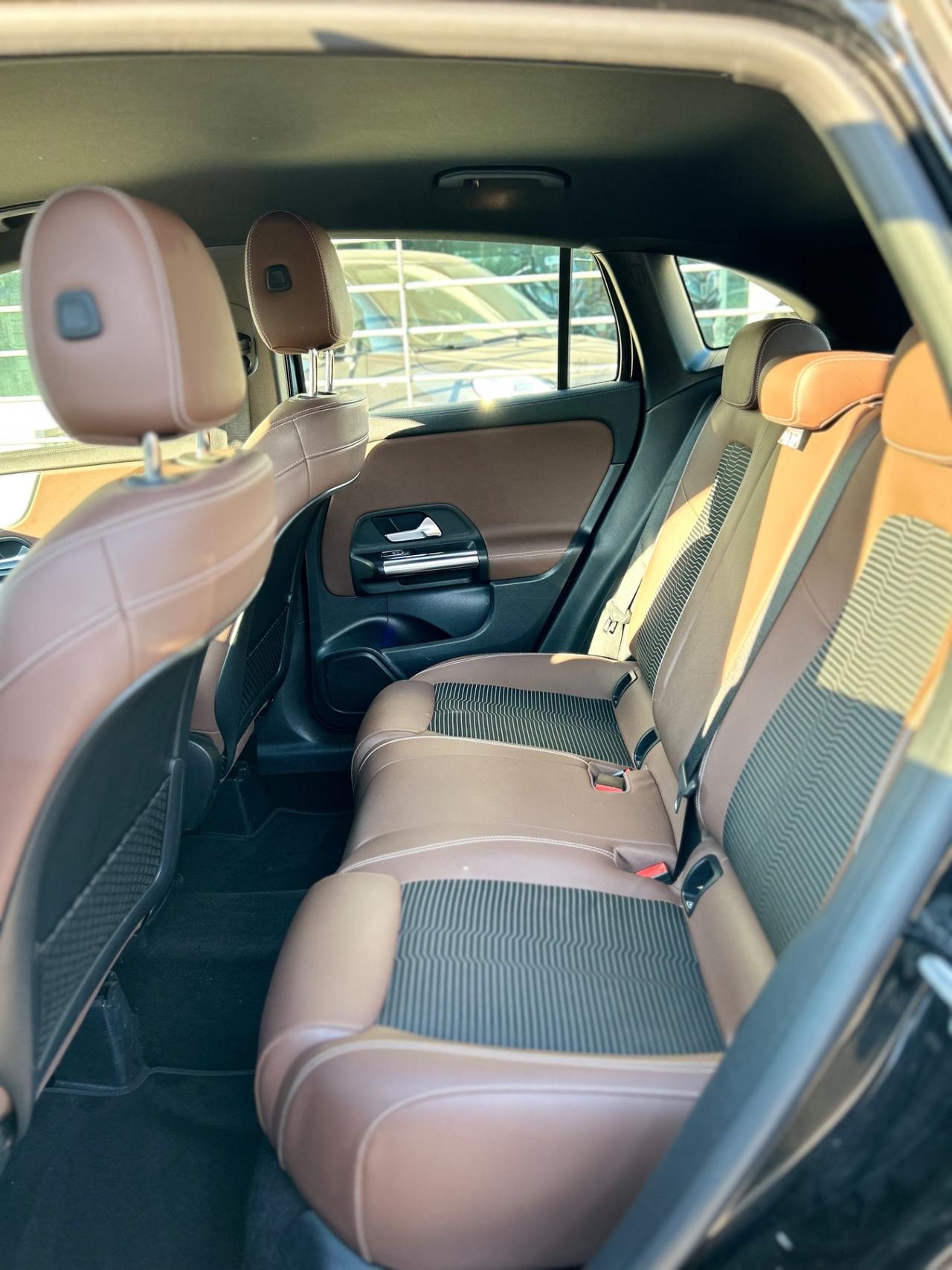 Mercedes-benz GLA 180 GLA 180 d Automatic Sport Plus