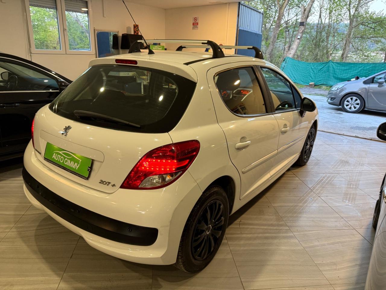 Peugeot 207 1.4 GPL BENZINA NEOPATENTATI