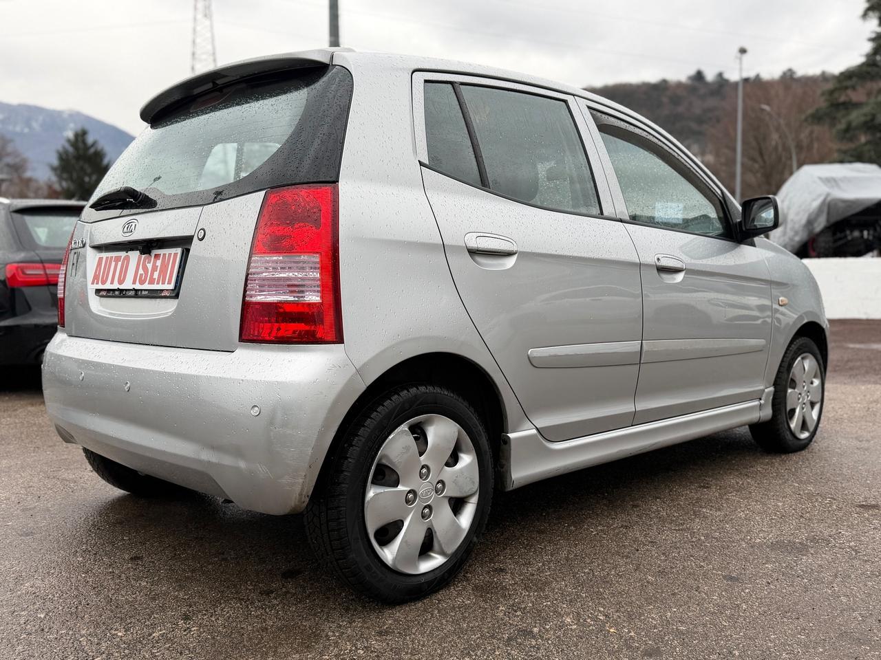 Kia Picanto 1.1 benzina CAMBIO AUTOMATICO SOLO 85.000KM