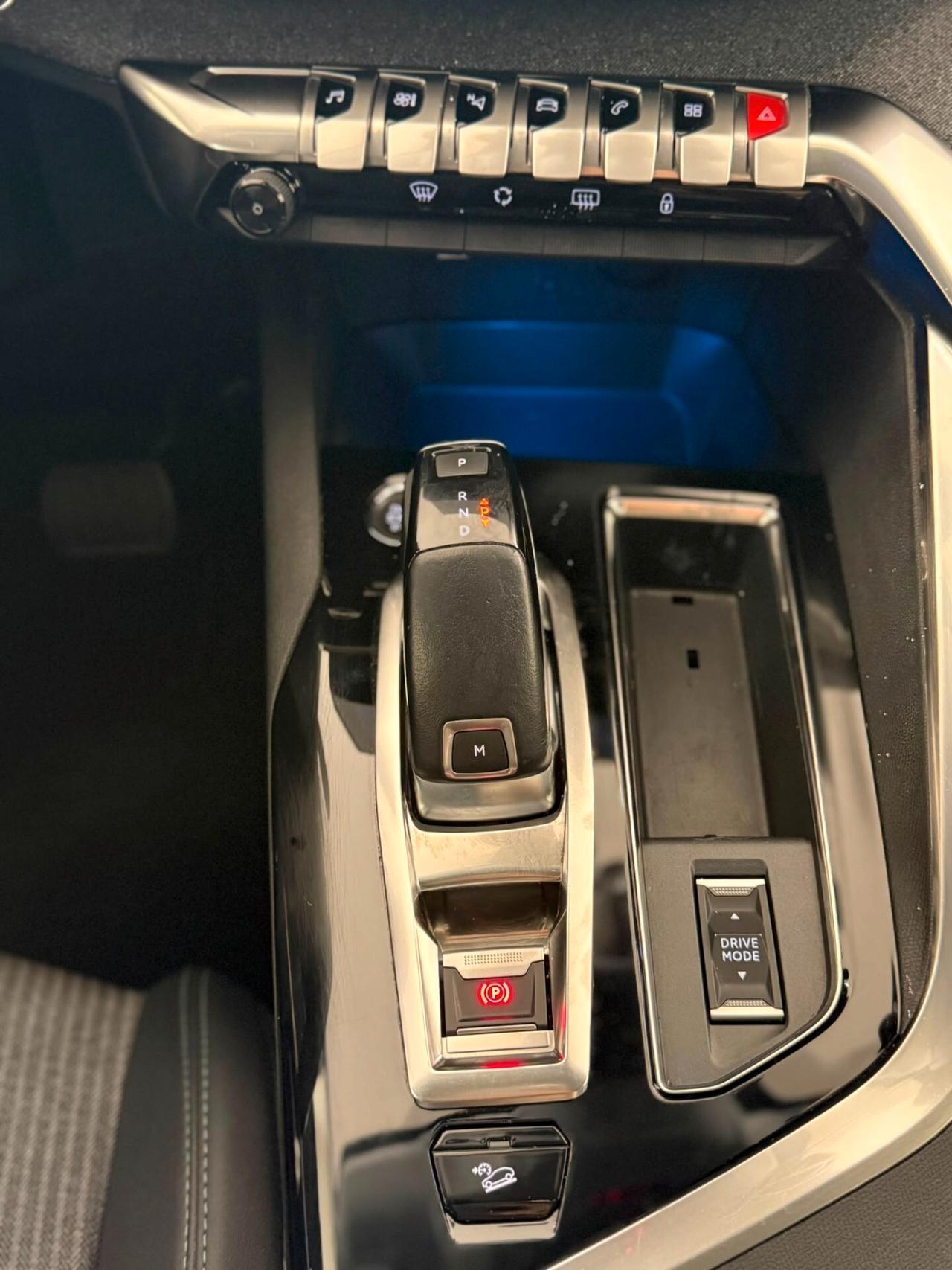 Peugeot 3008 1.5 diesel 130CV 2023 AUTOMATICA