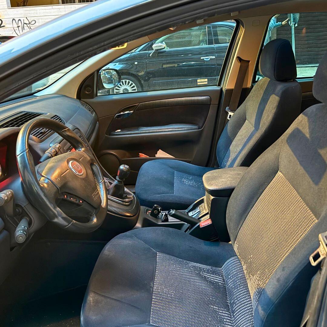 Fiat Croma 1.9 Multijet 16V Must