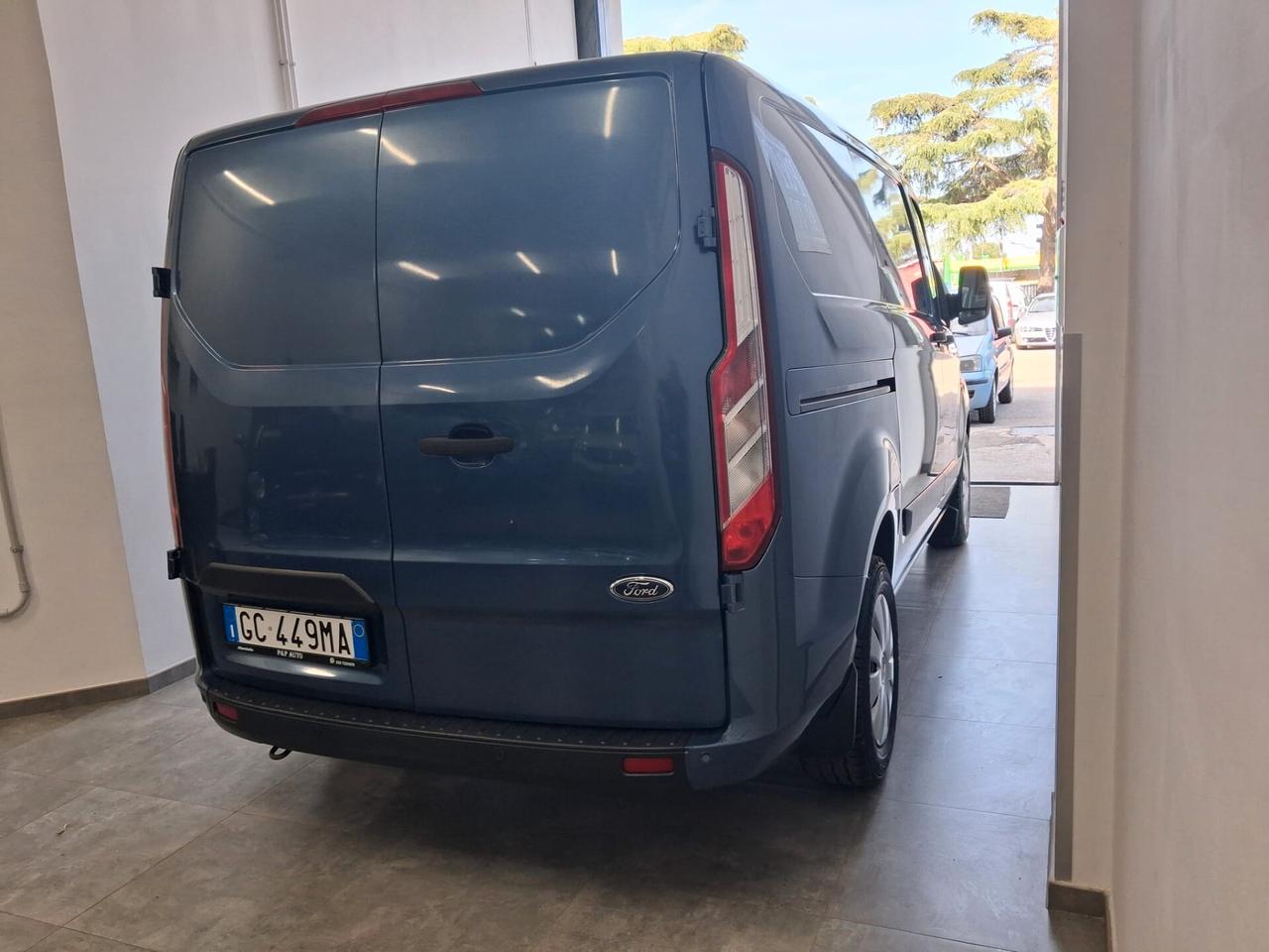 Ford Transit Custom Titanium