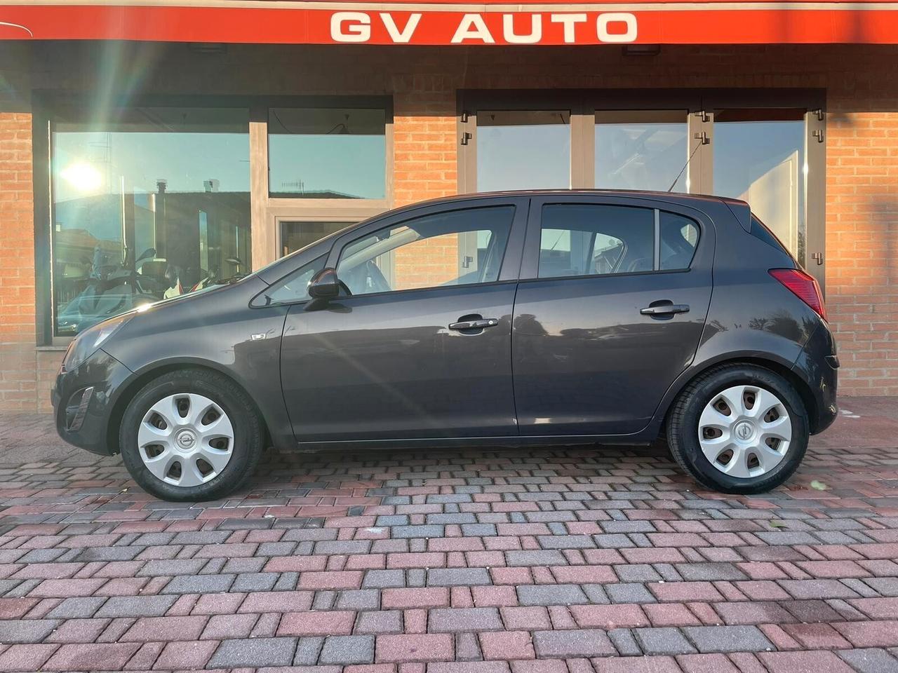 Opel Corsa 1.2 85CV 5 porte GPL !!! NEOPATENTATI !!!