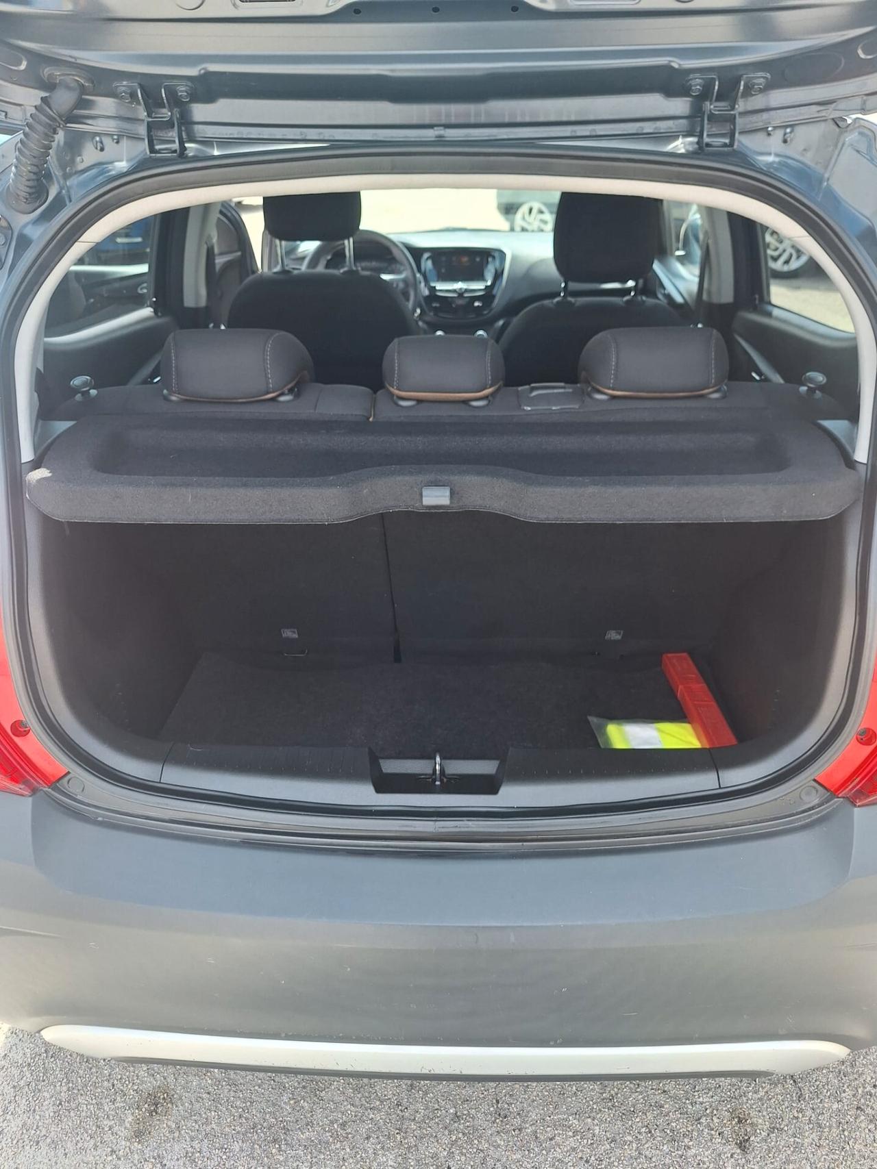 Opel Karl Rocks 1.0 73 CV 2019