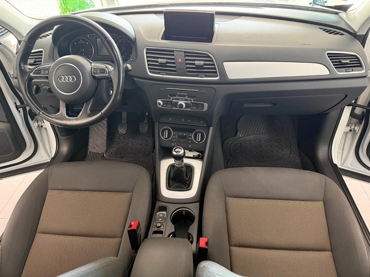 Audi Q3 2.0 tdi Business 150cv GANCIO TRAINO !