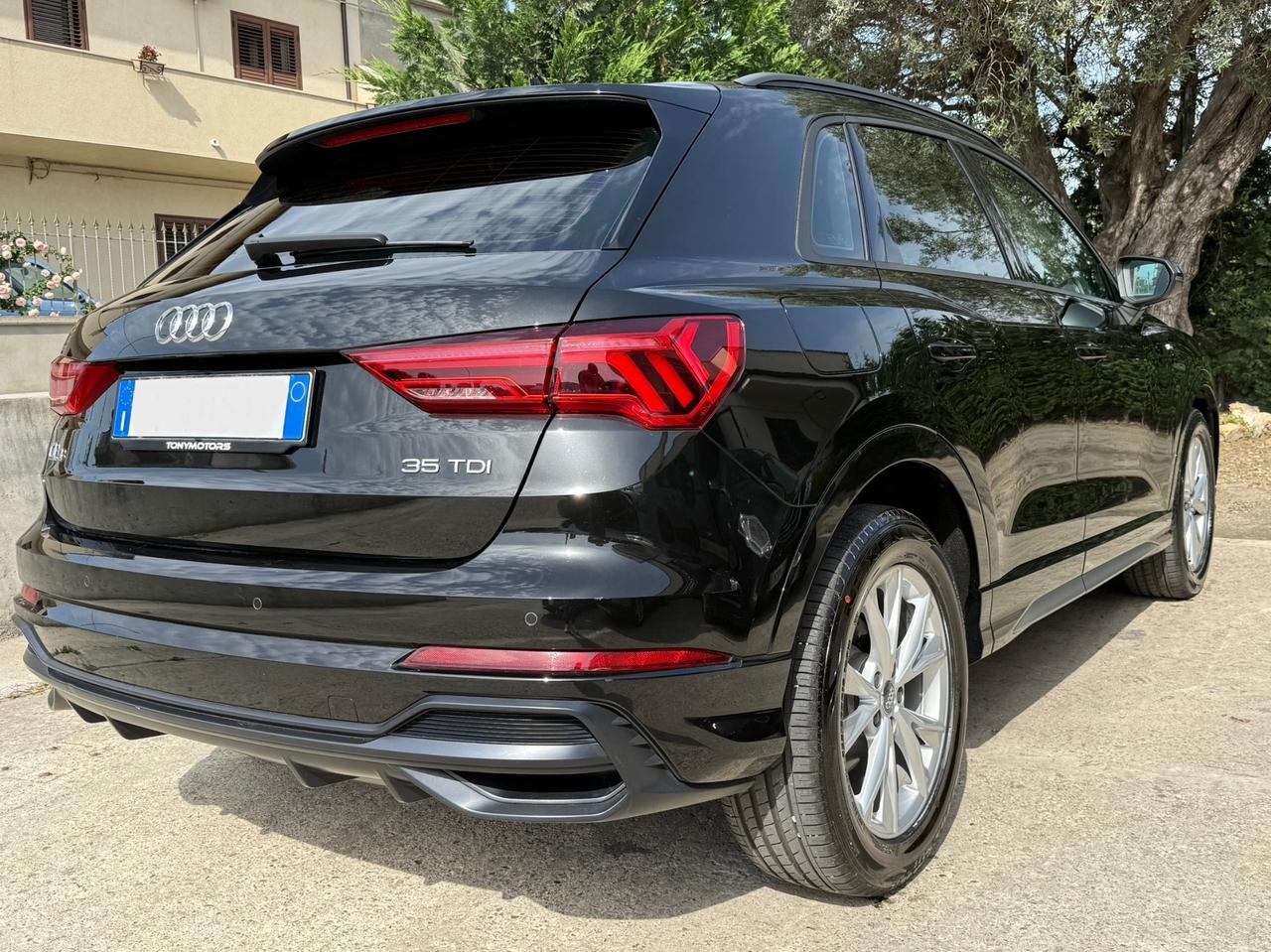 Audi Q3 35 TDI S tronic S line