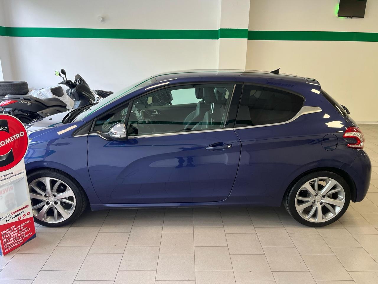 Peugeot 208 1.6 e-HDi 92 CV Stop&Start 3 porte Allure