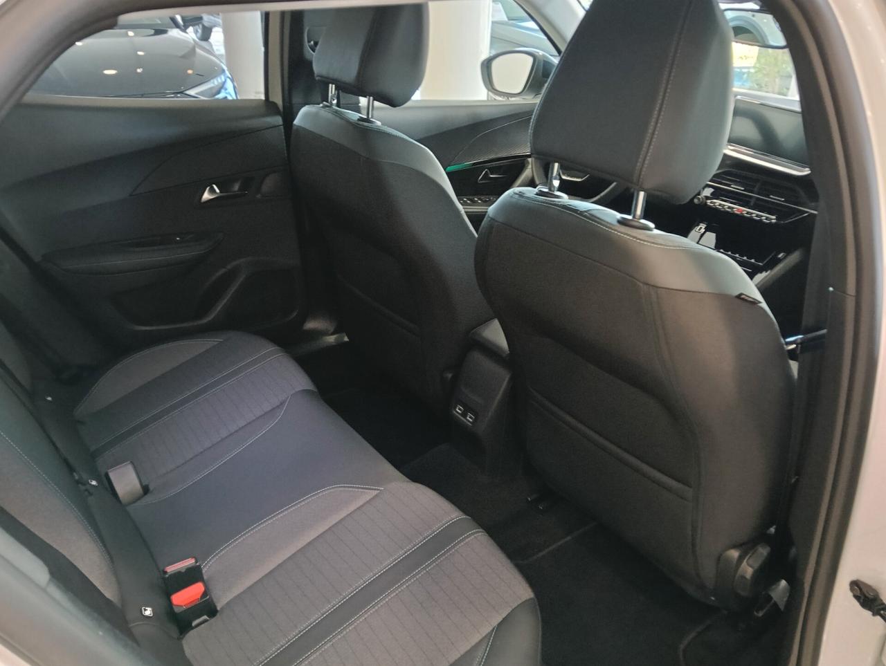 Peugeot 2008 BlueHDi 110 S&S Allure Pack