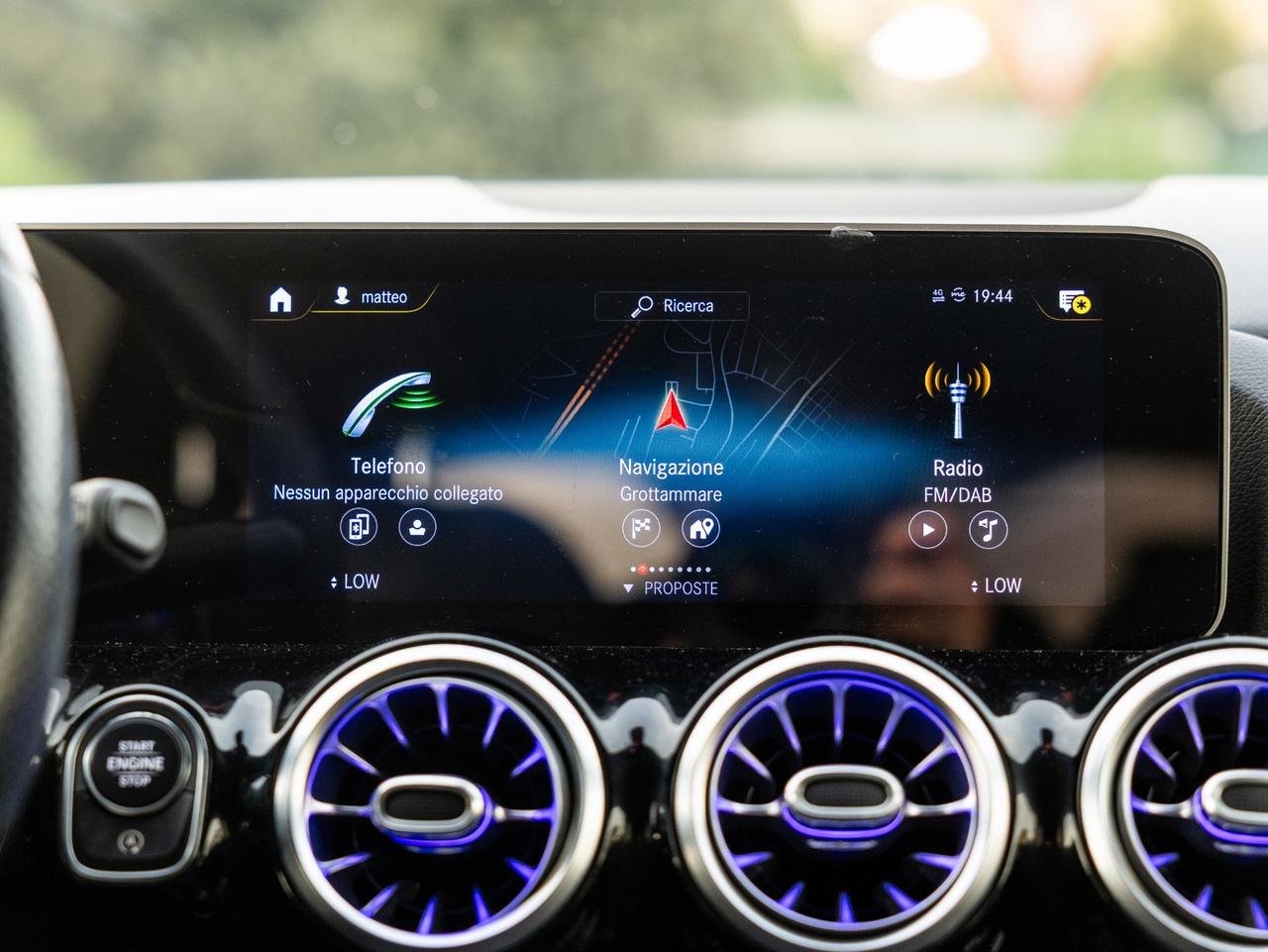 Mercedes-benz B 180 Classe - W247 2020 d Premium auto AMG Line Night Package